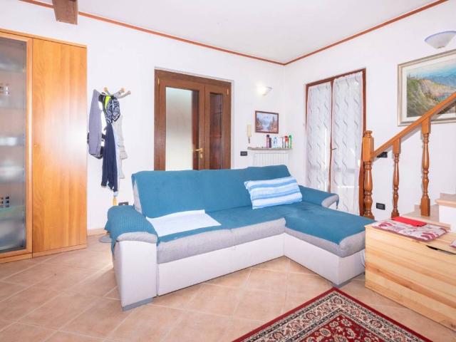 Villa Indipendente in vendita a Monte, Piemonte