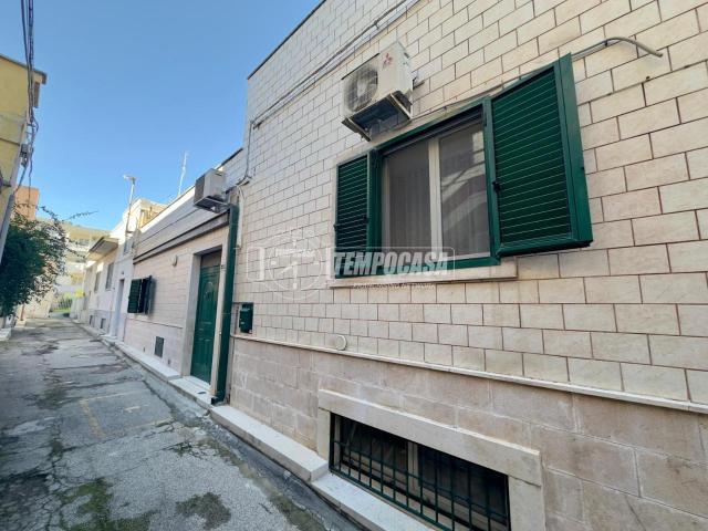 Villa Indipendente in vendita a Valenzano San Lorenzo, Puglia