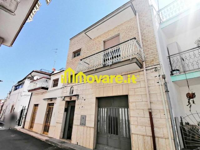 Villa Indipendente in vendita a Valenzano San Lorenzo, Puglia