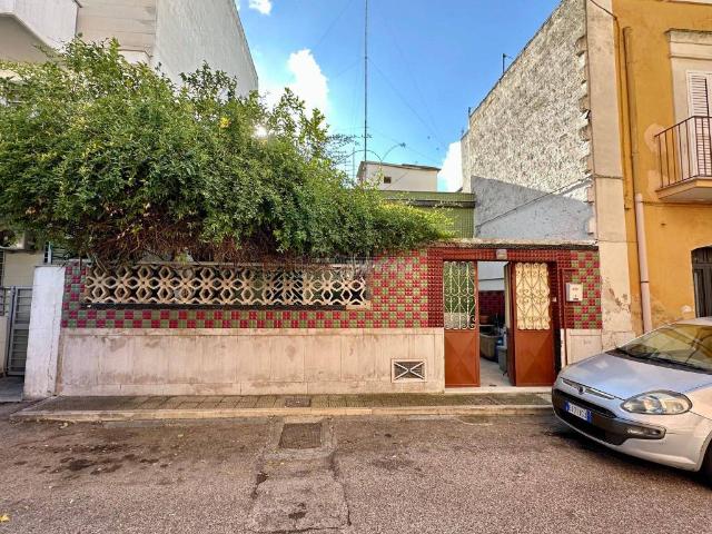 Villa Indipendente in vendita a Valenzano, Bari