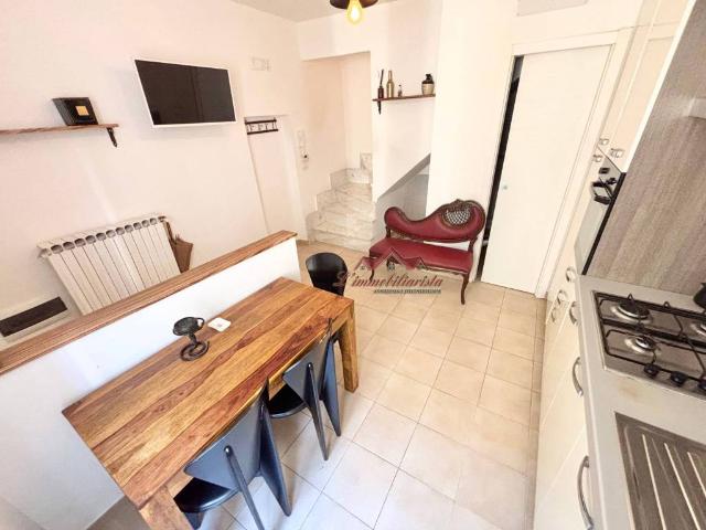 Villa Indipendente in vendita a Valenzano San Lorenzo, Puglia