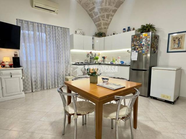Villa Indipendente in vendita a Valenzano San Lorenzo, Puglia