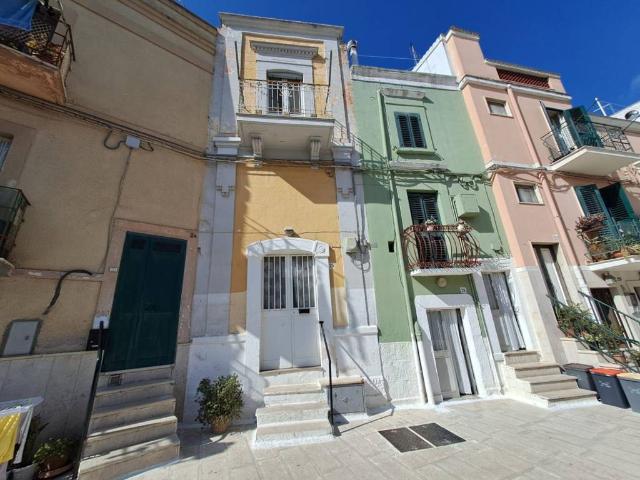 Villa Indipendente in vendita a Valenzano San Lorenzo, Puglia
