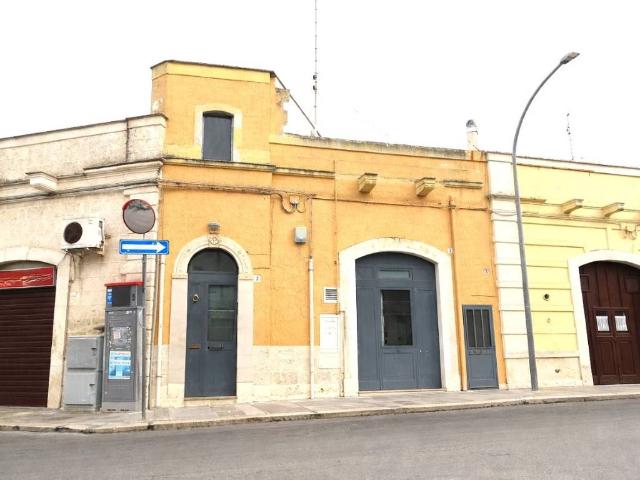 Villa Indipendente in vendita a Valenzano San Lorenzo, Puglia