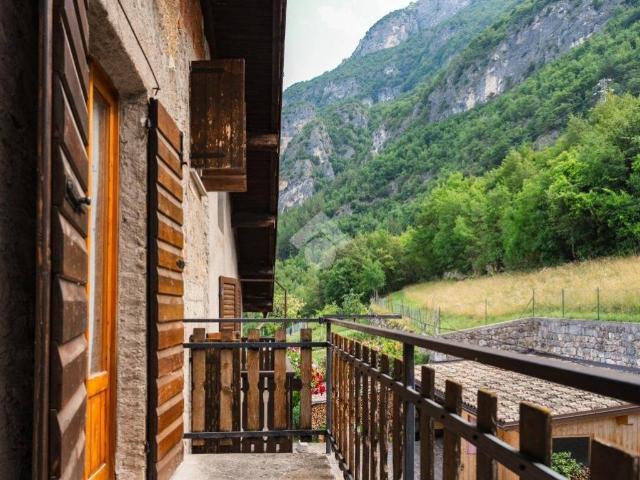 Villa Indipendente in vendita a Comunità della Vallagarina, Vallarsa