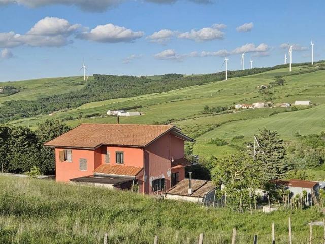 Villa Indipendente in vendita a Vallata, Campania