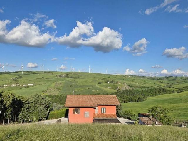 Villa Indipendente in vendita a Vallata, Campania