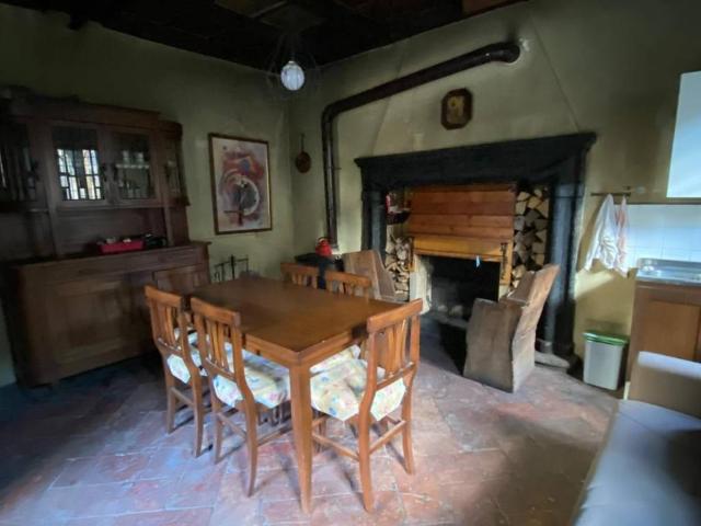 Villa Indipendente in vendita a Valle Cannobina, Piemonte