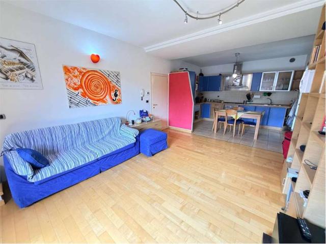 Villa Indipendente in vendita a Montecchio, Pesaro e Urbino