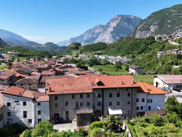 Villa Indipendente in vendita a Comunità della Valle dei Laghi, Vezzano