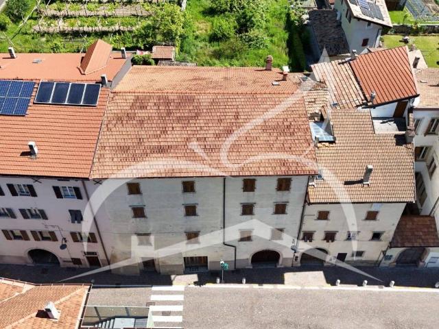 Villa Indipendente in vendita a Comunità della Valle dei Laghi, Vezzano