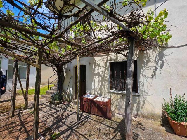 Villa Indipendente in vendita a Vallerotonda, Lazio