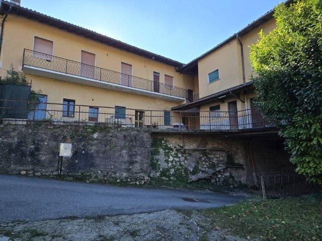 Villa Indipendente in vendita a Comunità montana della Valle Sabbia, Vallio Terme