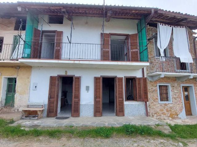 Villa Indipendente in vendita a Unione Montana di Comuni delle Valli di Lanzo, Ceronda e Casternone, Piemonte