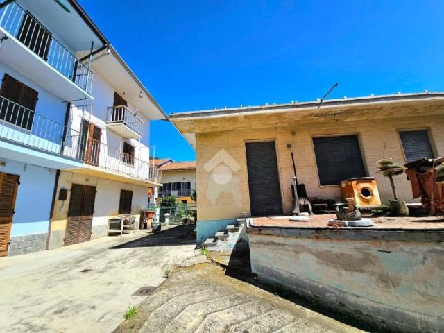 Villa Indipendente in vendita a Unione Montana di Comuni delle Valli di Lanzo, Ceronda e Casternone, Piemonte
