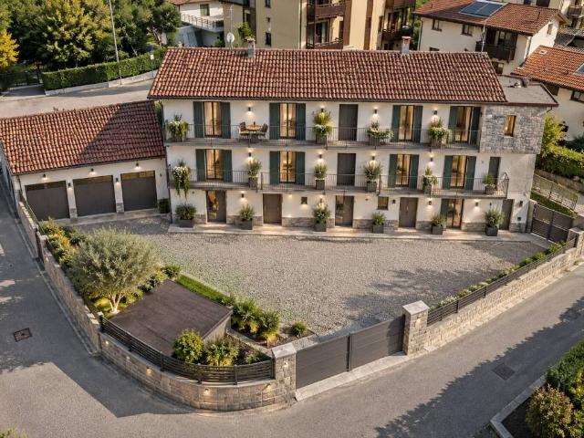 Villa Indipendente in vendita a Caserta, Valmadrera