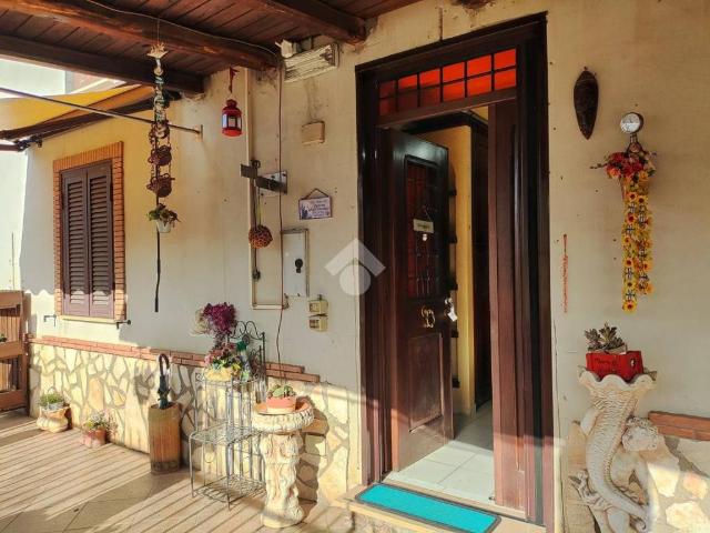 Villa Indipendente in vendita a Villaggio Rinascita, Roma Capitale