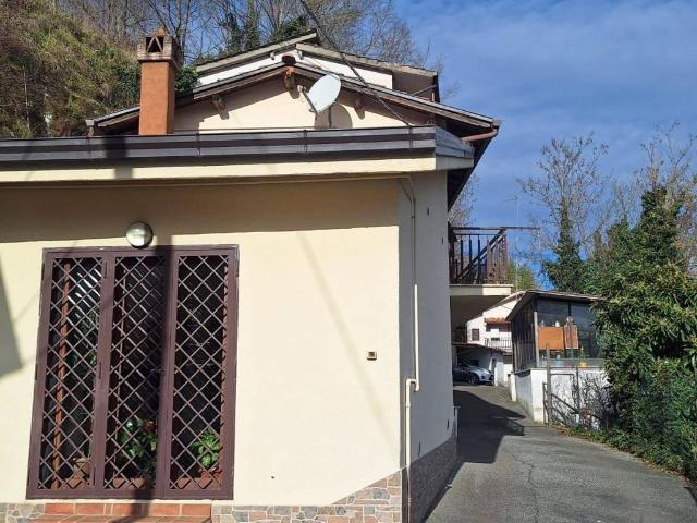 Villa Indipendente in vendita a Villaggio Rinascita, Roma Capitale