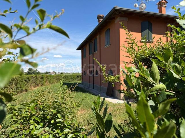 Villa Indipendente in vendita a Unione dei comuni Valli del Reno, Lavino e Samoggia, Calcara