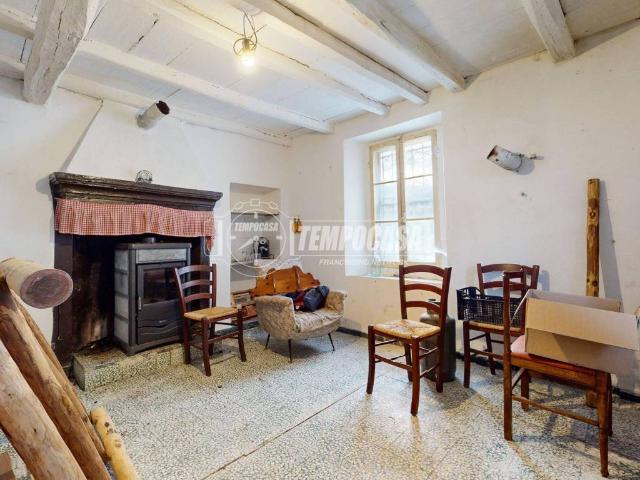 Villa Indipendente in vendita a Unione dei comuni Valli del Reno, Lavino e Samoggia, Reggio Emilia