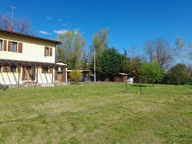 Villa Indipendente in vendita a Unione dei comuni Valli del Reno, Lavino e Samoggia, Riva Bene