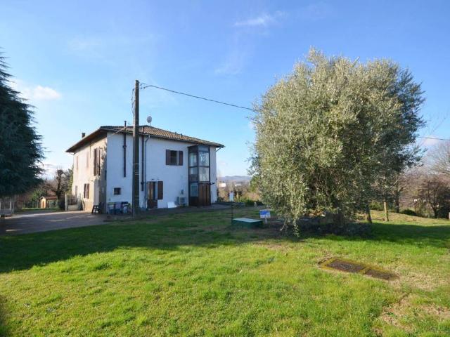 Villa Indipendente in vendita a Unione dei comuni Valli del Reno, Lavino e Samoggia, Reggio Emilia