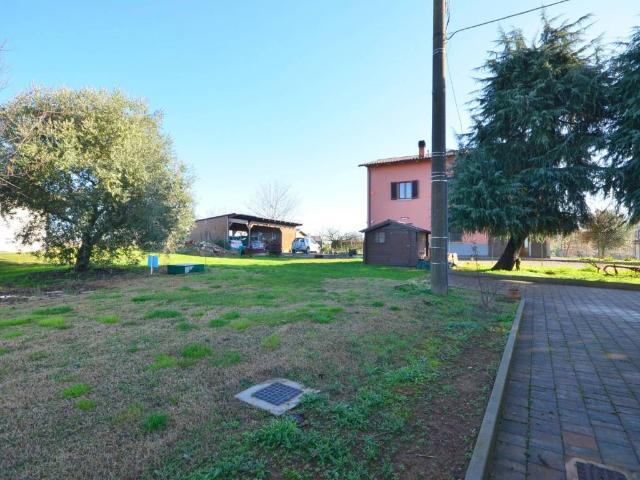 Villa Indipendente in vendita a Unione dei comuni Valli del Reno, Lavino e Samoggia, Reggio Emilia