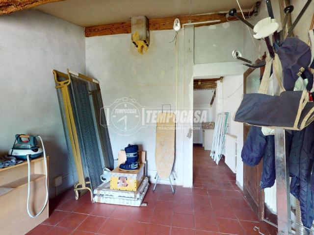 Villa Indipendente in vendita a Unione dei comuni Valli del Reno, Lavino e Samoggia, Reggio Emilia
