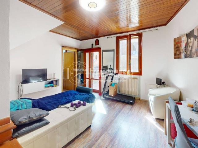 Villa Indipendente in vendita a Unione dei comuni Valli del Reno, Lavino e Samoggia, Bazzano