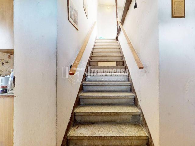 Villa Indipendente in vendita a Unione dei comuni Valli del Reno, Lavino e Samoggia, Reggio Emilia