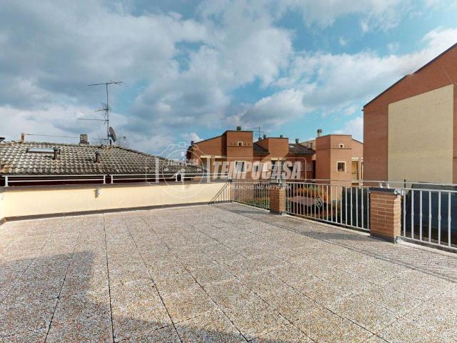 Villa Indipendente in vendita a Unione dei comuni Valli del Reno, Lavino e Samoggia, Reggio Emilia