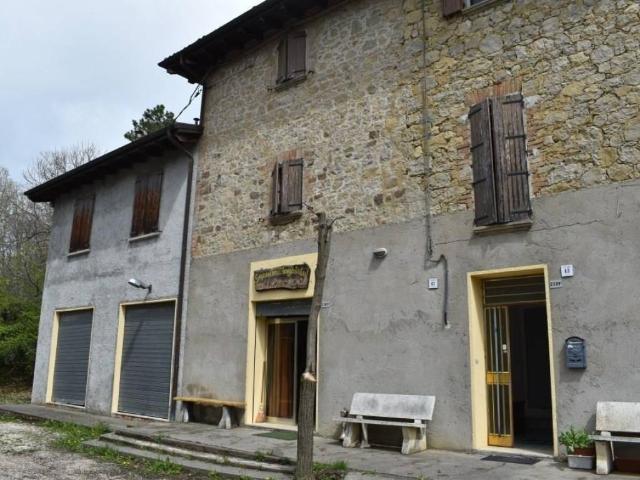 Villa Indipendente in vendita a Unione dei comuni Valli del Reno, Lavino e Samoggia, Rodiano