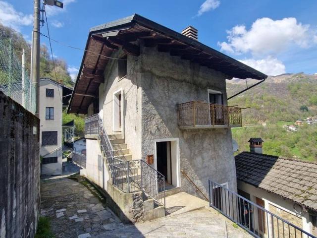 Villa Indipendente in vendita a Sambughetto, Verbano-Cusio-Ossola
