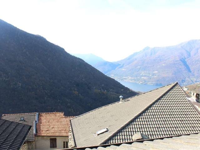 Villa Indipendente in vendita a Unione dei comuni della Valvarrone, Avano