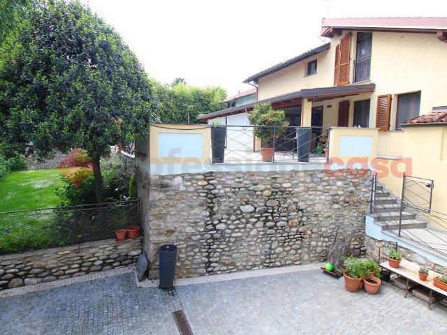 Villa Indipendente in vendita a Vaprio D'adda, Lombardia
