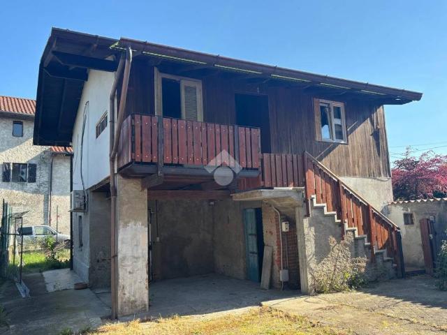 Villa Indipendente in vendita a Cascinetta, Piemonte