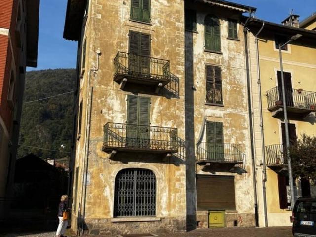 Villa Indipendente in vendita a Cellio con Breia, Piemonte