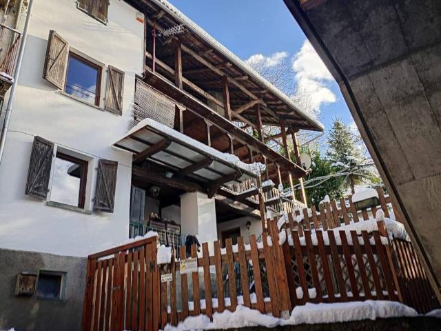 Villa Indipendente in vendita a Piemonte, Vercelli