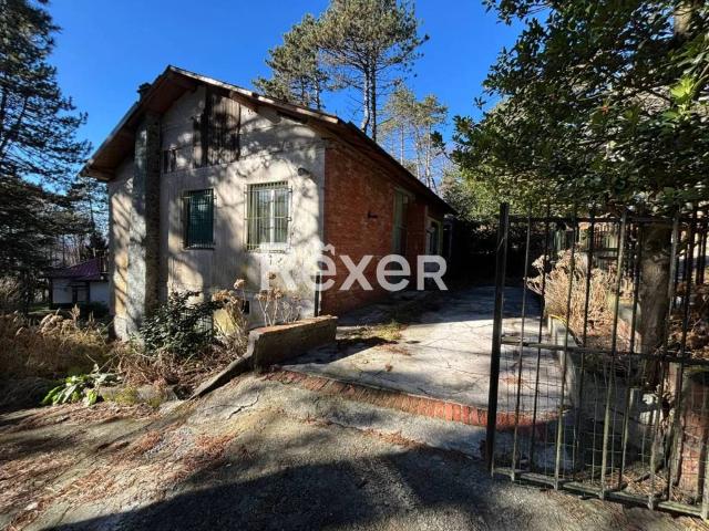 Villa Indipendente in vendita a Varazze, Liguria