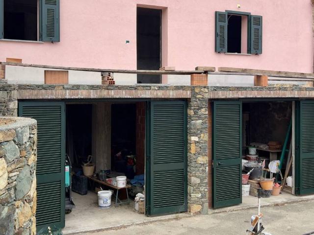 Villa Indipendente in vendita a Pero, Varazze