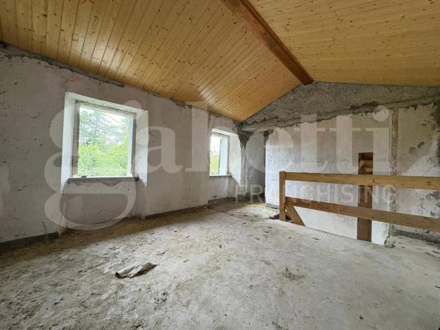 Villa Indipendente in vendita a Varazze, Liguria
