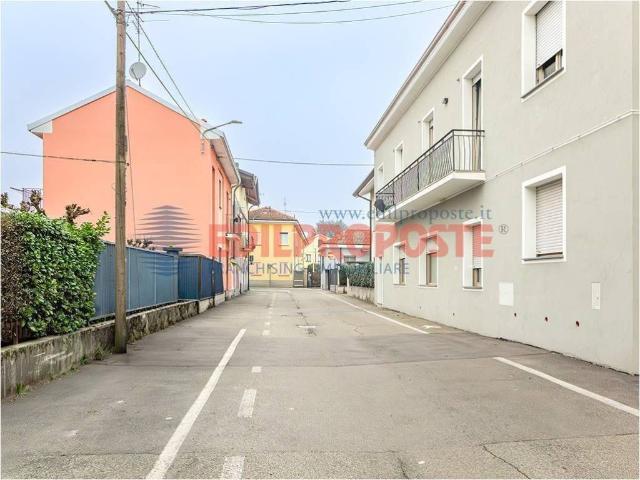 Villa Indipendente in vendita a Valera, Varedo