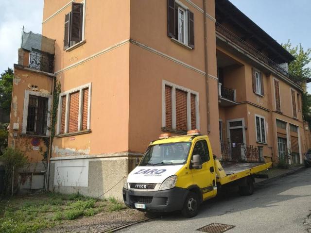 Villa Indipendente in vendita a Valle Olona, Varese