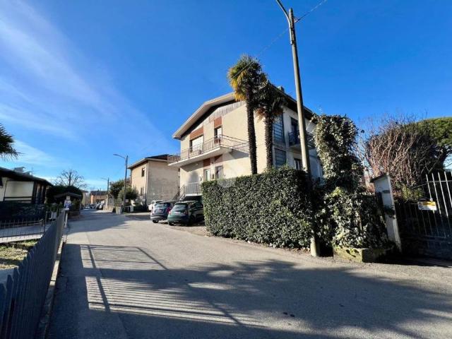 Villa Indipendente in vendita a Santa Maria Maddalena, Varese