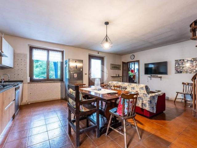 Villa Indipendente in vendita a Unione Montana di Comuni delle Valli di Lanzo, Ceronda e Casternone, Piemonte