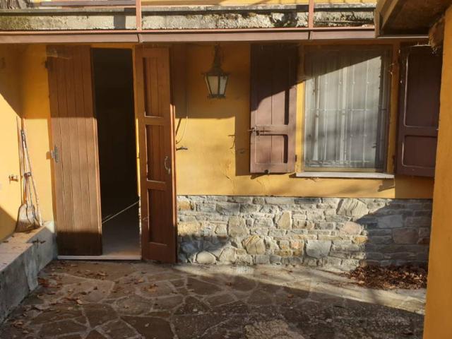 Villa Indipendente in vendita a Contile, Varsi