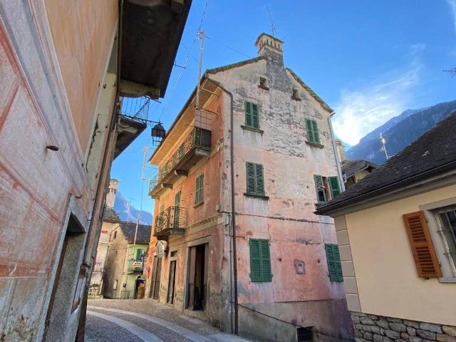Villa Indipendente in vendita a Piemonte, Verbano-cusio-ossola