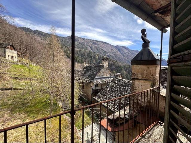 Villa Indipendente in vendita a Piemonte, Verbano-cusio-ossola