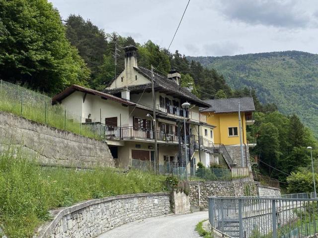 Villa Indipendente in vendita a Piemonte, Verbano-cusio-ossola