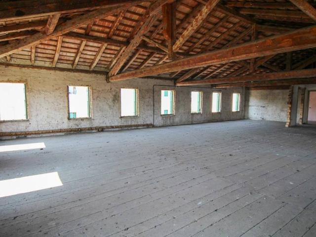Villa Indipendente in vendita a Vazzola, Veneto